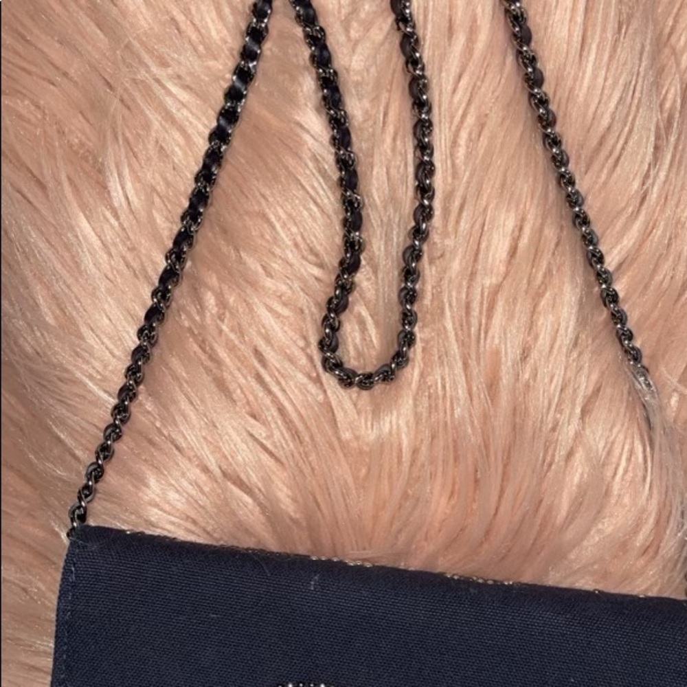 Chanel - Picture 4 of 7